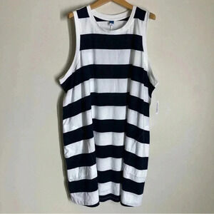 Old Navy Women's 3X NWT Navy and White Striped Cotton Dress with Pockets